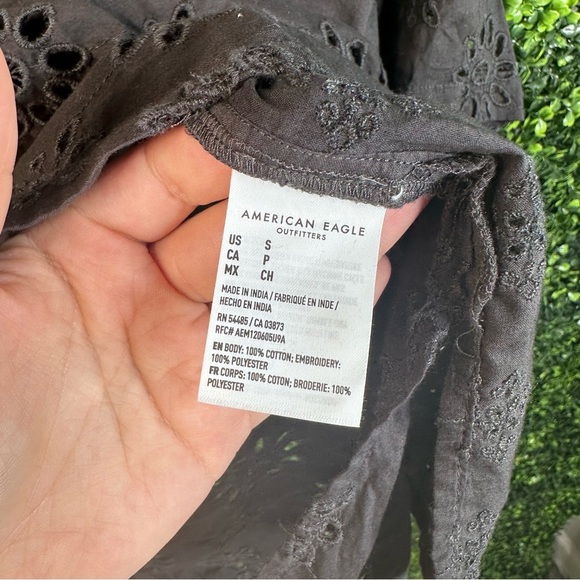 Black american eagle eyelet black  button down nwt - Picture 6 of 6